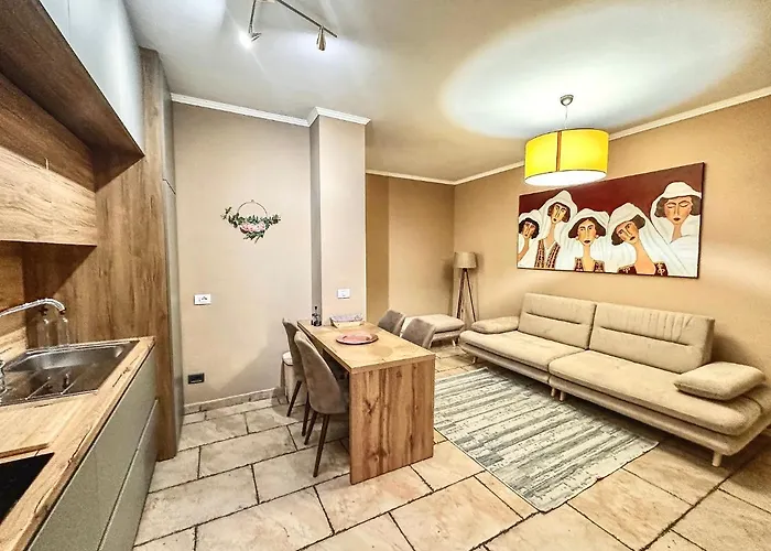 Amos City Center Apartment Tirana
