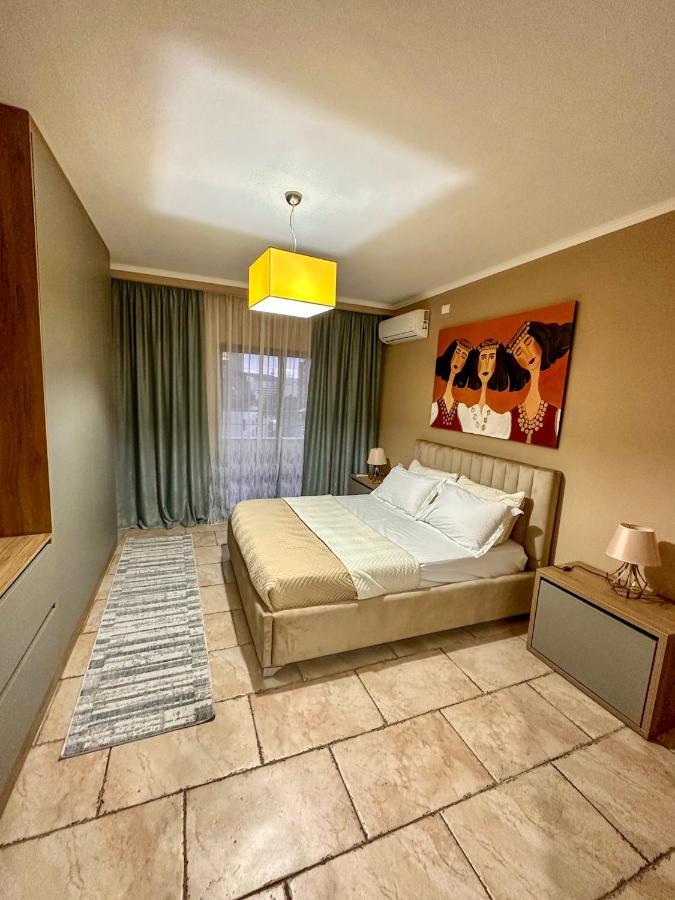 Amos Center Appartement *